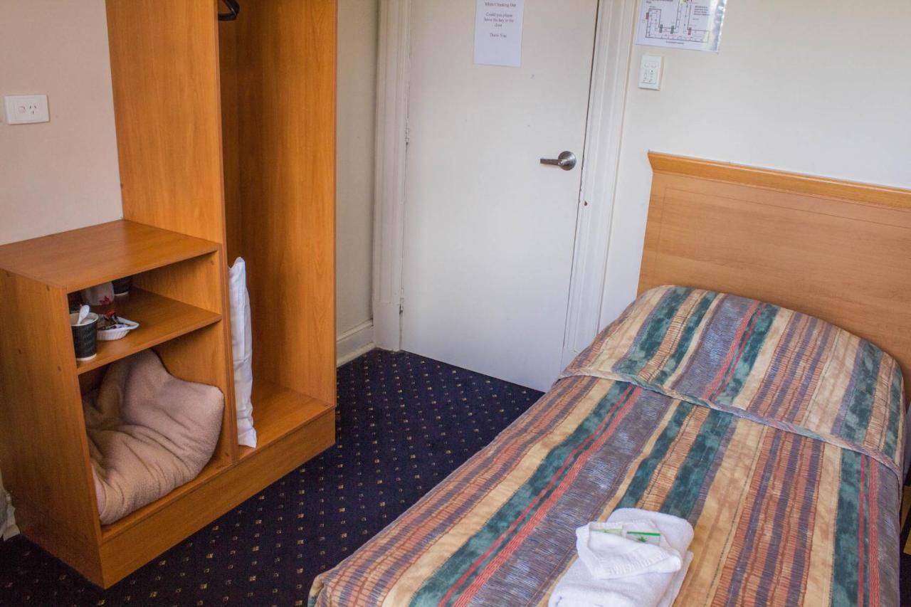 בלאקהית' Gardners Inn Hotel מראה חיצוני תמונה