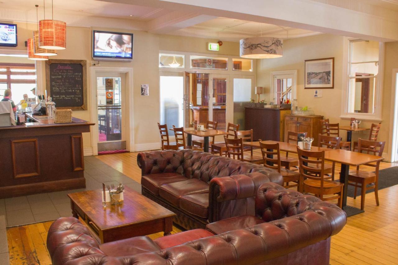 בלאקהית' Gardners Inn Hotel מראה חיצוני תמונה