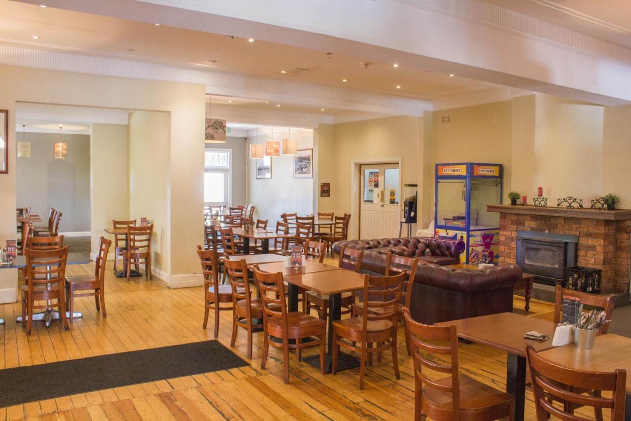 בלאקהית' Gardners Inn Hotel מראה חיצוני תמונה